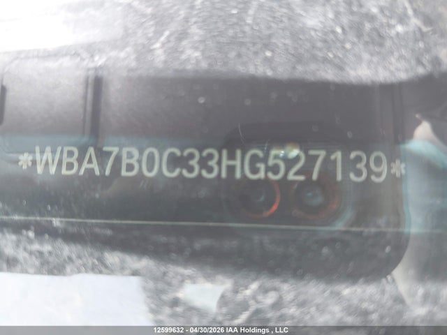 WBA7B0C33HG527139 BMW 7 Series
