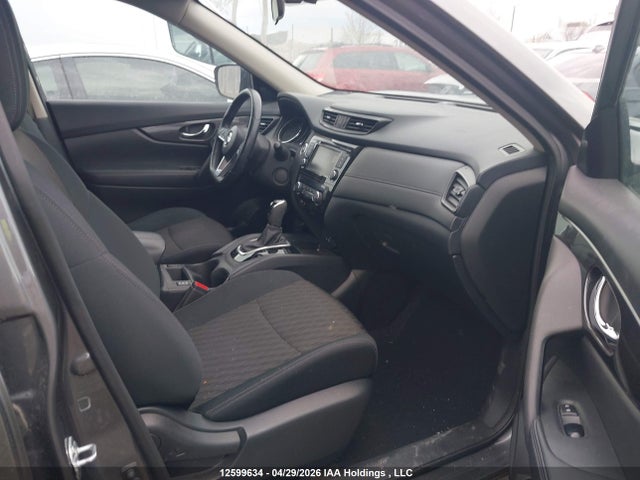 5N1AT2MV5JC784409 Nissan Rogue