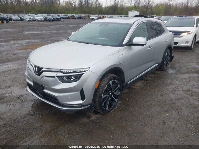 Продажа на аукционе авто 2023 Vinfast Vf 8, vin: RLLV1AFA7PH003648, номер лота: 12599639