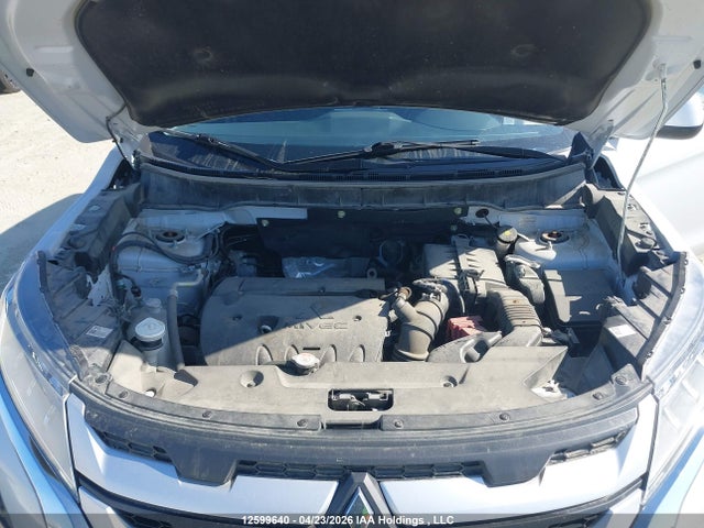 12599640 :رقم المزاد ، JA4AJUAU5PU606000 vin ، 2023 Mitsubishi Rvr Es مزاد بيع
