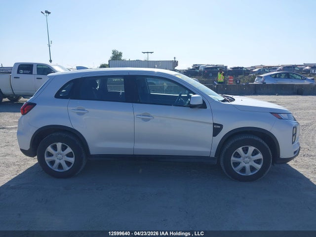12599640 :رقم المزاد ، JA4AJUAU5PU606000 vin ، 2023 Mitsubishi Rvr Es مزاد بيع