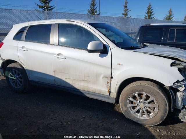 2011 Mitsubishi Rvr Se მანქანა იყიდება აუქციონზე, vin: JA4AJ3AU9BZ601940, აუქციონის ნომერი: 12599641