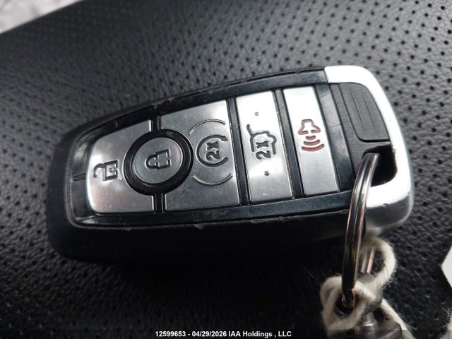 1FMCU9H6XNUA56196 Ford Escape