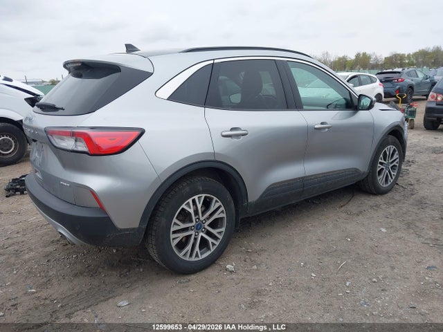 1FMCU9H6XNUA56196 Ford Escape