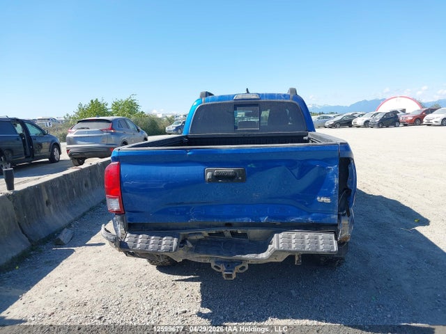 5TFDZ5BNXJX038082 Toyota Tacoma Sr5