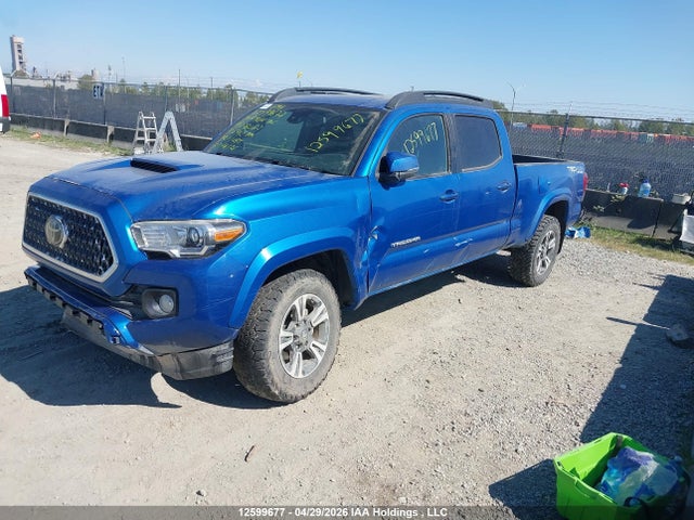 5TFDZ5BNXJX038082 Toyota Tacoma Sr5