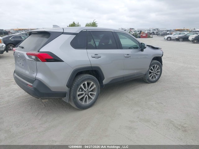 2T3B1RFV0SC562722 Toyota RAV4 LE