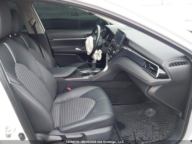 Продажа на аукционе авто 2023 Toyota Camry Hybrid, vin: 4T1B21HK2PU019940, номер лота: 12599710