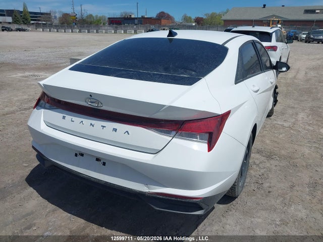 KMHLM4AG7NU368675 Hyundai Elantra Preferred Ivt With Sun And Tech Package
