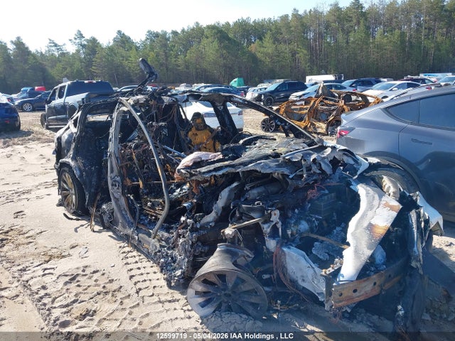 Tesla MODEL X 2019 5YJXCAE21KF143372 Image 6