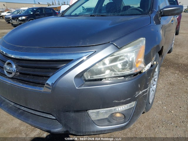 2015 Nissan Altima 2.5/2.5 S/2.5 Sl/2.5 Sv მანქანა იყიდება აუქციონზე, vin: 1N4AL3AP1FN861150, აუქციონის ნომერი: 12599736