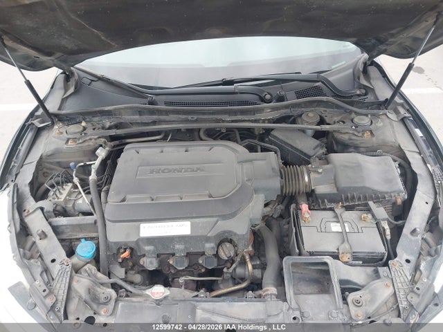 1HGCR3F96GA801130 Honda Accord Touring