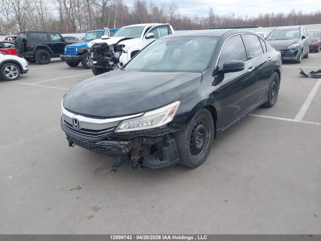 1HGCR3F96GA801130 Honda Accord Touring