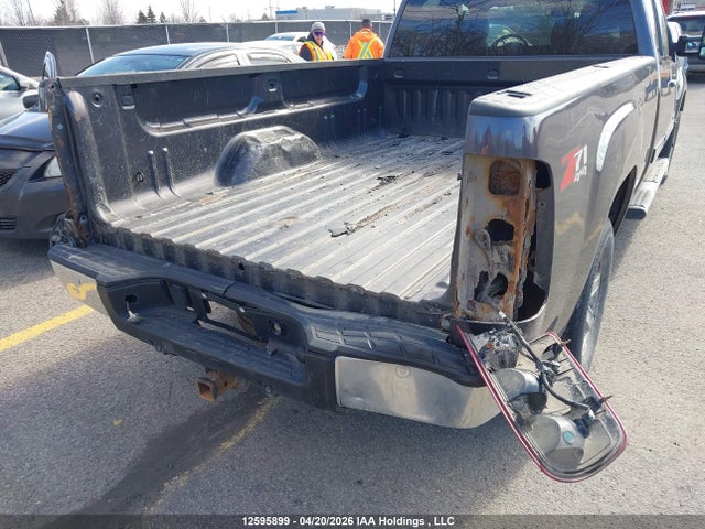 Aukcja sprzedaży 2011 Gmc Sierra 1500 Slt, vin: 1GTR2WE0XBZ137684, numer aukcji: 12595899