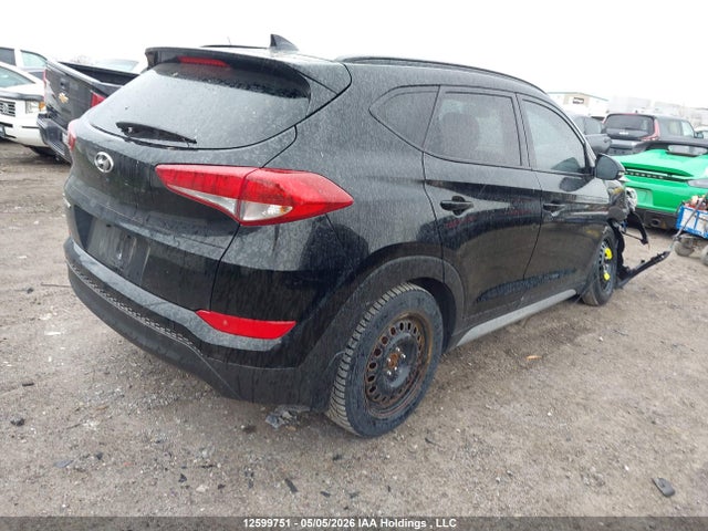 Продаж на аукціоні авто 2018 Hyundai Tucson Se 2.0l, vin: KM8J33A40JU609545, номер лоту: 12599751
