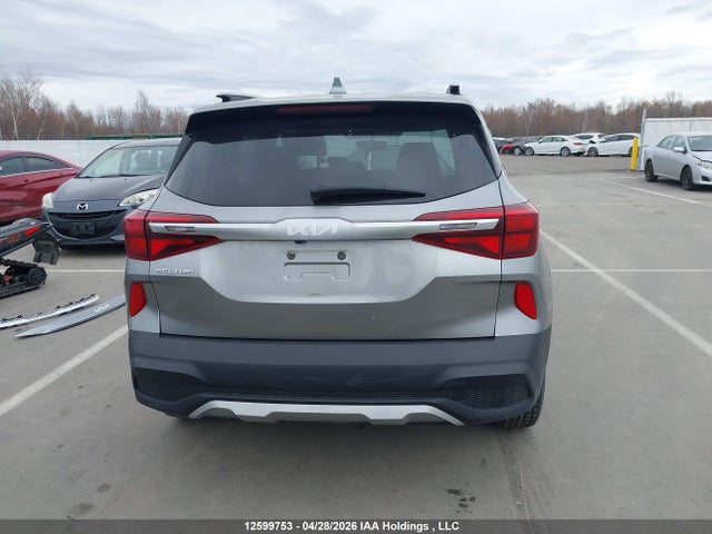 2023 Kia Seltos Lx მანქანა იყიდება აუქციონზე, vin: KNDEPCAA5P7461660, აუქციონის ნომერი: 12599753