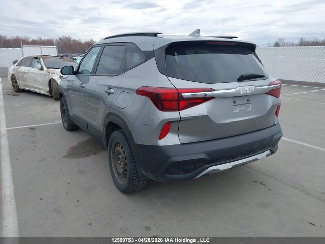 2023 Kia Seltos Lx მანქანა იყიდება აუქციონზე, vin: KNDEPCAA5P7461660, აუქციონის ნომერი: 12599753