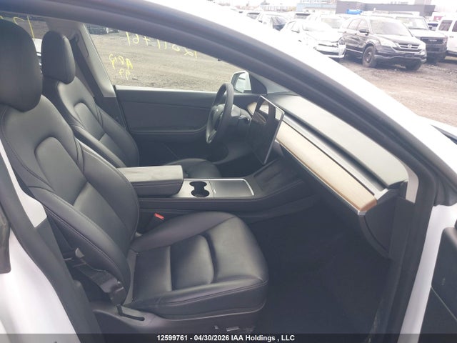 Продажа на аукционе авто 2022 Tesla Model Y, vin: 7SAYGAEE4NF464302, номер лота: 12599761