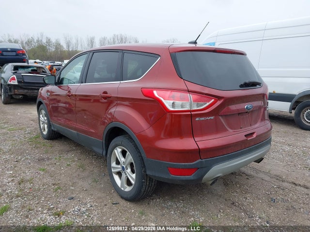 1FMCU9GX7FUB85928 Ford ESCAPE SE