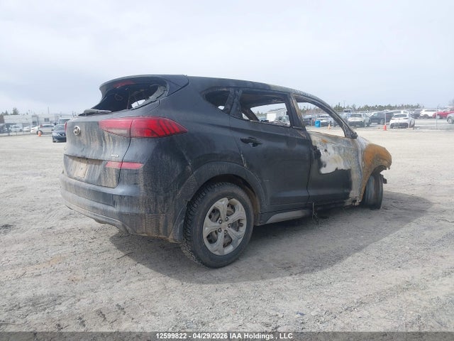 KM8J2CA43LU274741 Hyundai TUCSON SE