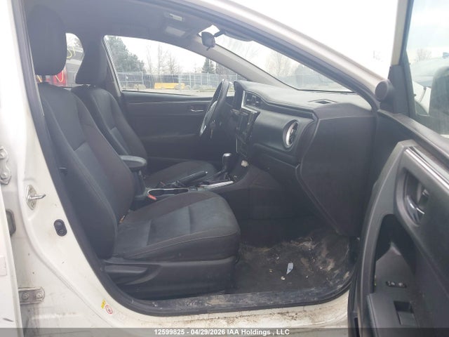 Toyota Corolla 2018 2T1BURHE9JC983155 Image 5