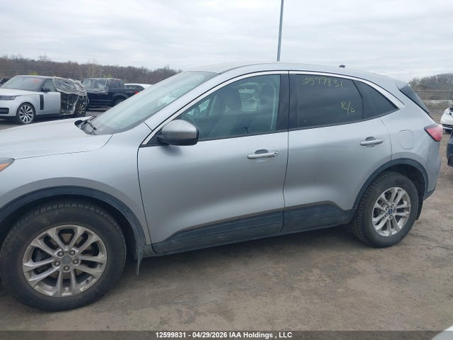 1FMCU9G62MUA13942 Ford Escape
