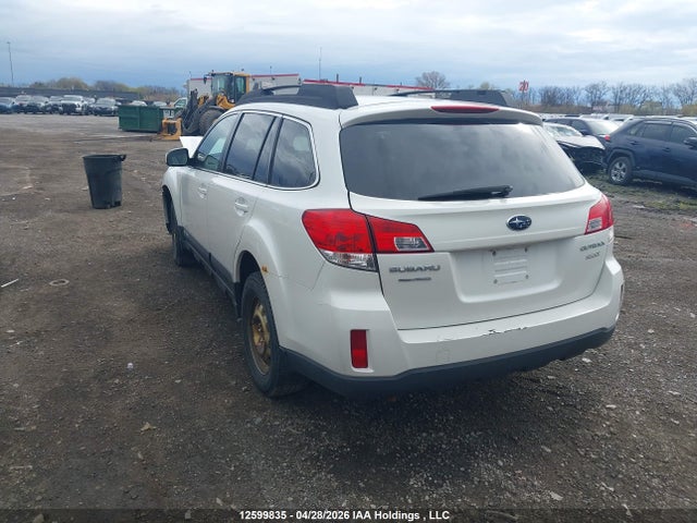 12599835 :رقم المزاد ، 4S4BRHBC6E3309347 vin ، 2014 Subaru Outback 2.5i Premium مزاد بيع