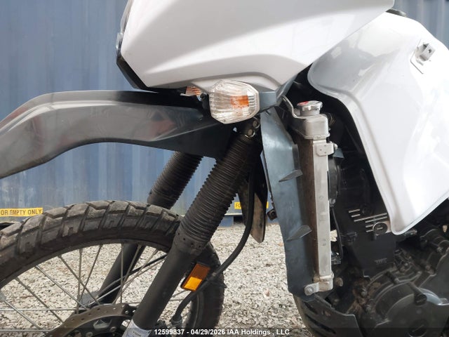 2015 Kawasaki Kl650 E მანქანა იყიდება აუქციონზე, vin: JKAKLEE1XFDA81196, აუქციონის ნომერი: 12599837