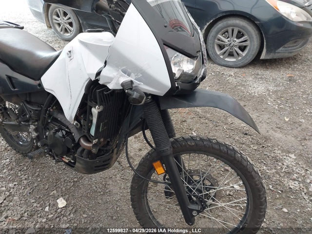 2015 Kawasaki Kl650 E მანქანა იყიდება აუქციონზე, vin: JKAKLEE1XFDA81196, აუქციონის ნომერი: 12599837