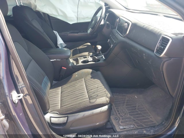 Продажа на аукционе авто 2020 Kia Sportage Ex, vin: KNDPNCAC8L7833602, номер лота: 12599843