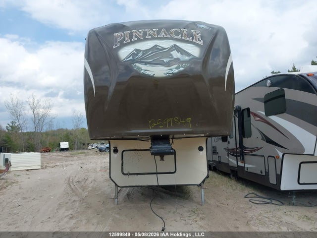 12599849 :رقم المزاد ، 1UJCJ0BU7E1RC0067 vin ، 2014 Jayco  مزاد بيع