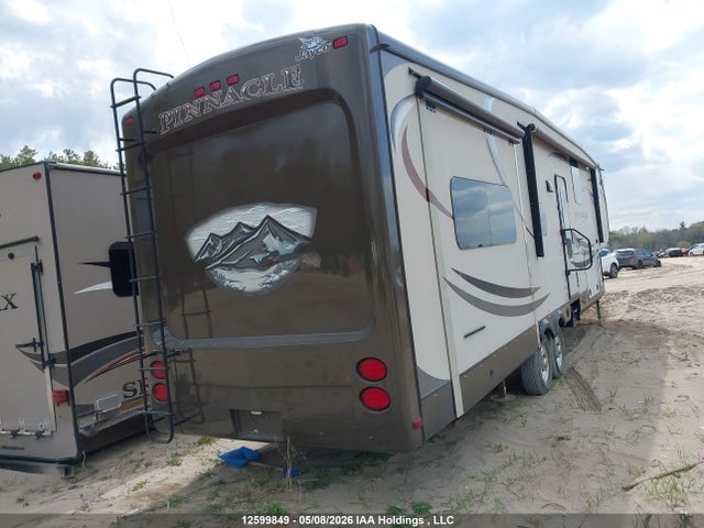 12599849 :رقم المزاد ، 1UJCJ0BU7E1RC0067 vin ، 2014 Jayco  مزاد بيع