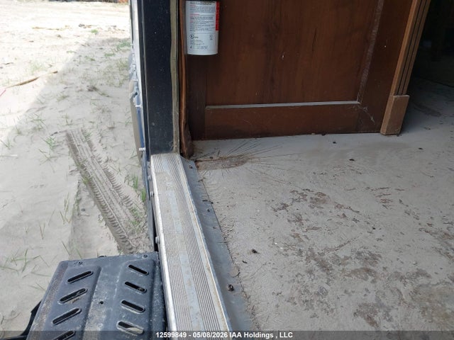 12599849 :رقم المزاد ، 1UJCJ0BU7E1RC0067 vin ، 2014 Jayco  مزاد بيع