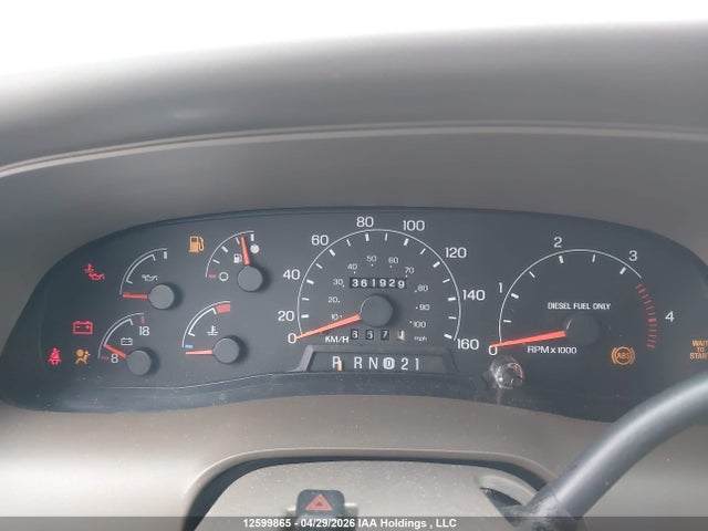 2000 Ford Excursion Limited მანქანა იყიდება აუქციონზე, vin: 1FMSU43F1YEB84895, აუქციონის ნომერი: 12599865
