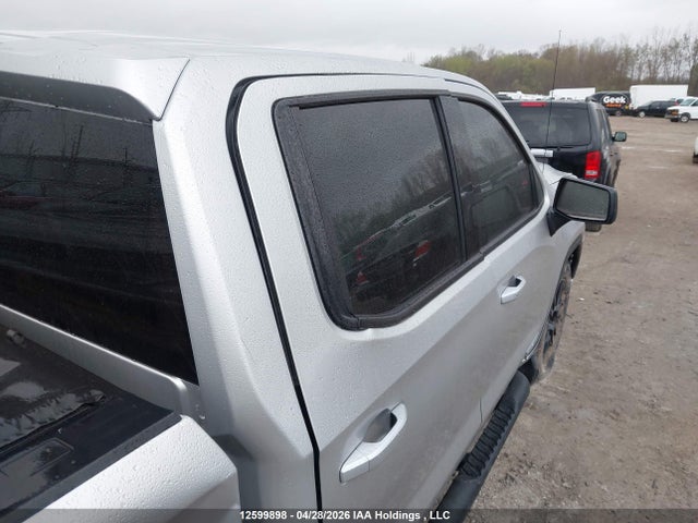 3GTUUCED1NG509990 GMC SIERRA 1500