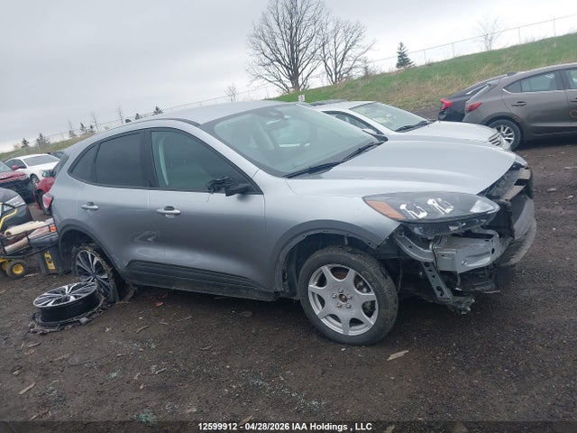 1FMCU9G66MUB20721 Ford ESCAPE SE