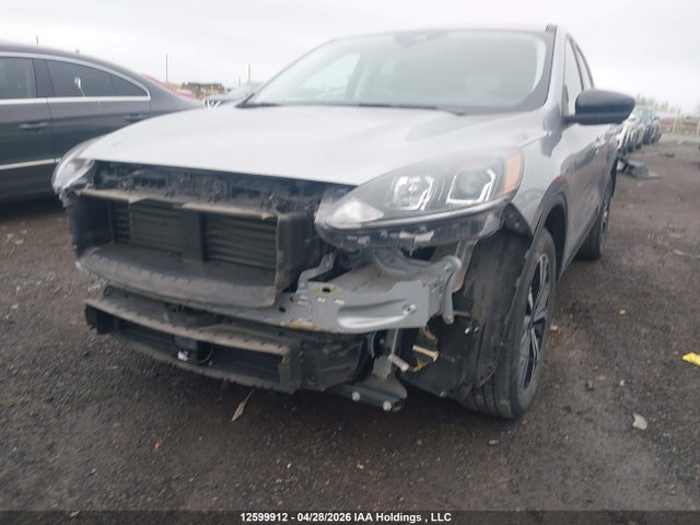 1FMCU9G66MUB20721 Ford ESCAPE SE