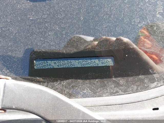 2005 Toyota Matrix Xr მანქანა იყიდება აუქციონზე, vin: 2T1KR32E55C550705, აუქციონის ნომერი: 12599917