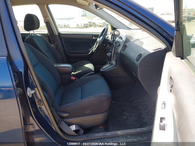 2005 Toyota Matrix Xr მანქანა იყიდება აუქციონზე, vin: 2T1KR32E55C550705, აუქციონის ნომერი: 12599917