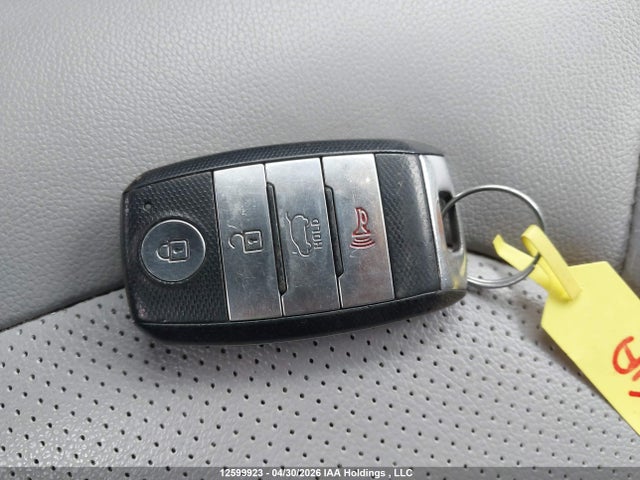 KNDJR3AE4J7033260 KIA SOUL EV
