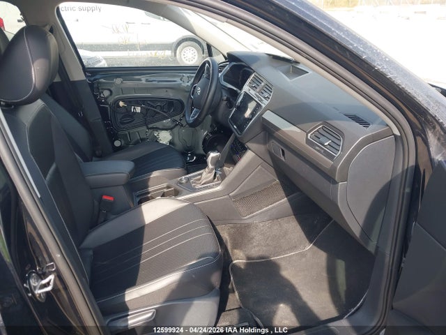 3VV2B7AX4RM124727 Volkswagen Tiguan Se/wolfsburg