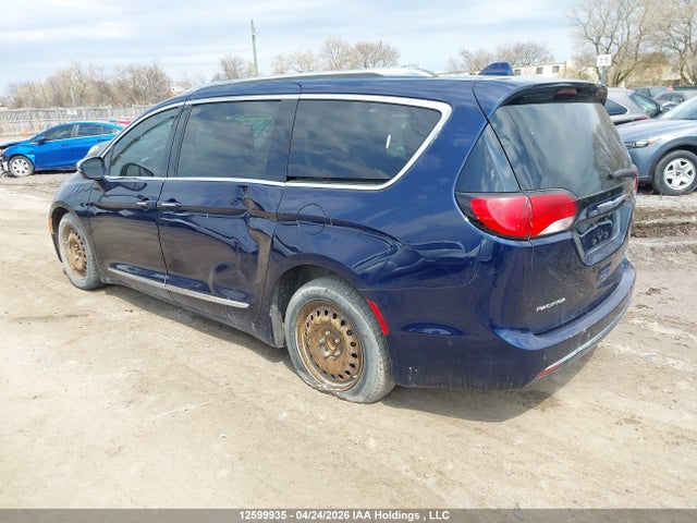 Продаж на аукціоні авто 2018 Chrysler Pacifica Hybrid Limited, vin: 2C4RC1N78JR115964, номер лоту: 12599935