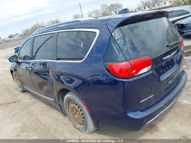 Продаж на аукціоні авто 2018 Chrysler Pacifica Hybrid Limited, vin: 2C4RC1N78JR115964, номер лоту: 12599935