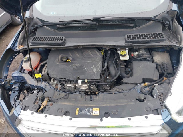 1FMCU9HD9JUA38104 Ford ESCAPE SEL