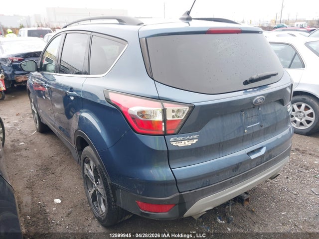 1FMCU9HD9JUA38104 Ford ESCAPE SEL