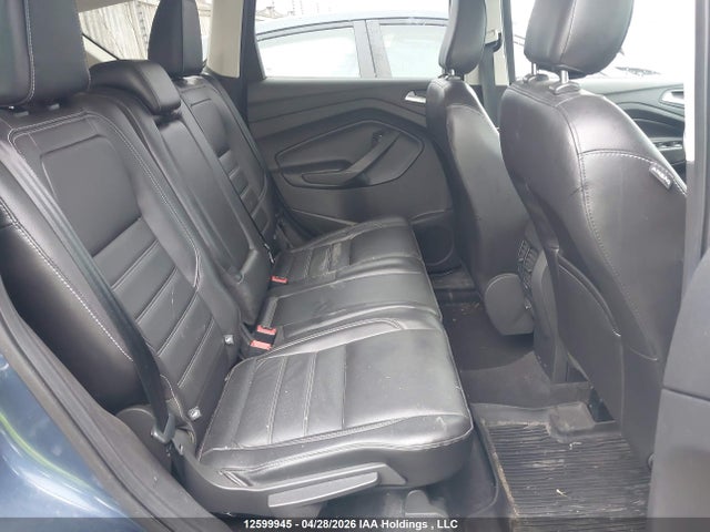 1FMCU9HD9JUA38104 Ford ESCAPE SEL