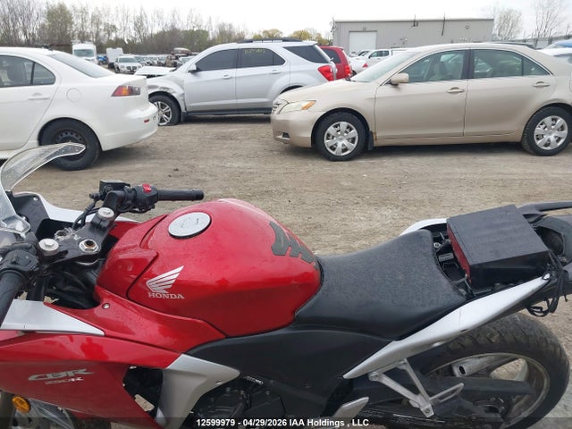 2012 Honda Cbr250 R მანქანა იყიდება აუქციონზე, vin: MLHMC4122C5300739, აუქციონის ნომერი: 12599979