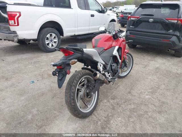 2012 Honda Cbr250 R მანქანა იყიდება აუქციონზე, vin: MLHMC4122C5300739, აუქციონის ნომერი: 12599979