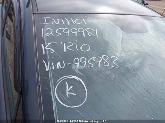 12599981 :رقم المزاد ، KNADM5A3XF6995983 vin ، 2015 Kia Rio Lx مزاد بيع