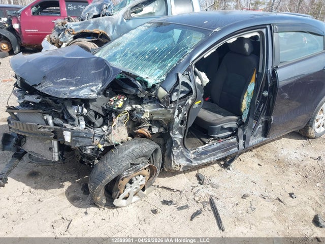 12599981 :رقم المزاد ، KNADM5A3XF6995983 vin ، 2015 Kia Rio Lx مزاد بيع